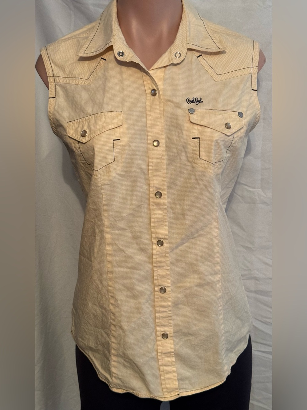 Cruel Girl Cream Sleeveless Pearl Snap Western Shirt